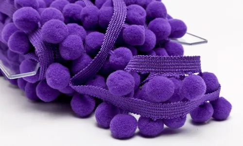 MZPOM-4005 Pompons Grande Lila MZPOM-4005.jpg