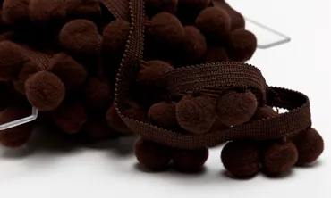 Pompons Grande Dunkelbraun