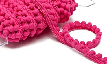 Pompons Baby Pink