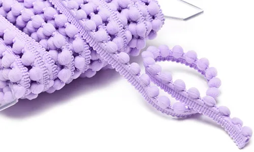 MZPOM-1004 Pompons Baby Helllila MZPOM-1004.jpg