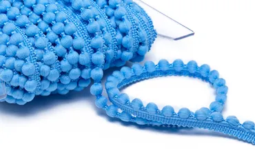 Pompons Baby Blau