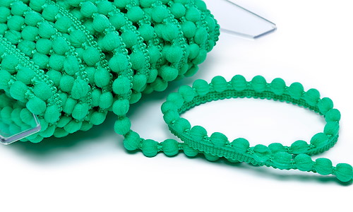 MZPOM-1011 Pompons Baby Smaragd MZPOM-1011.jpg
