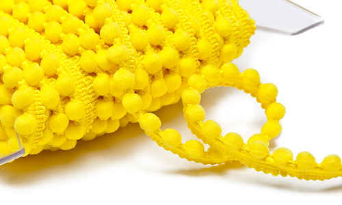 MZPOM-1017 Pompons Baby Gelb MZPOM-1017.jpg