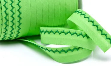 18 mm Schrägband Zickzack Hellgrün Grün