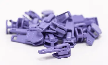 YKK 6 mm Gleiter - col 553 Helllila