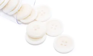 Knopf Corozo 20 mm 4-Loch - Bright White