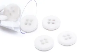 Knopf Corozo 11 mm 4-Loch - Bright White