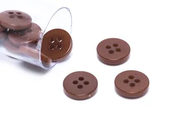 Knopf Corozo 11 mm  4-Loch - Pecan