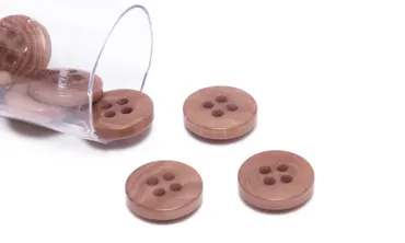 Knopf Corozo 11 mm 4-Loch - Old Rose