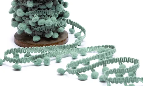 Pompons Medium Dunstmint 48-101-003036.jpg