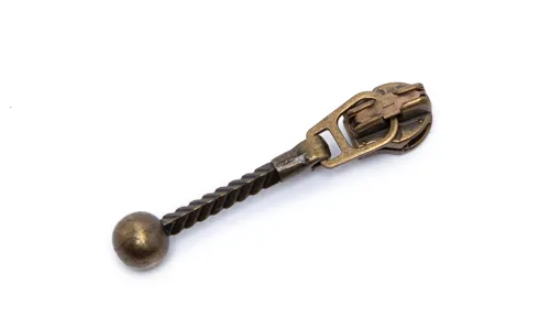 Gleiter Metallic 4 mm Altmessing Kugelstab 25-104-008105.jpg