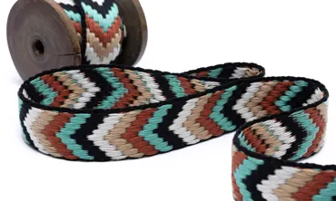 Gewobenes Band 30 mm - Arrows Taupe Cognac Mint