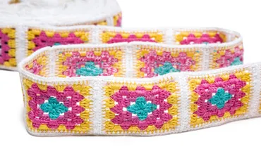 Granny Square Band - Kreuz Rosa Türkis